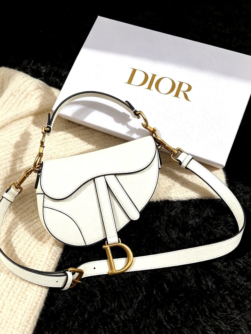 Dior Saddle Medium Bag
